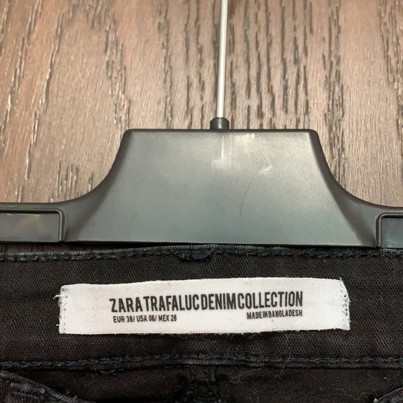 Zara Black Jeans with Red and White Stripes - Picture 4 of 4